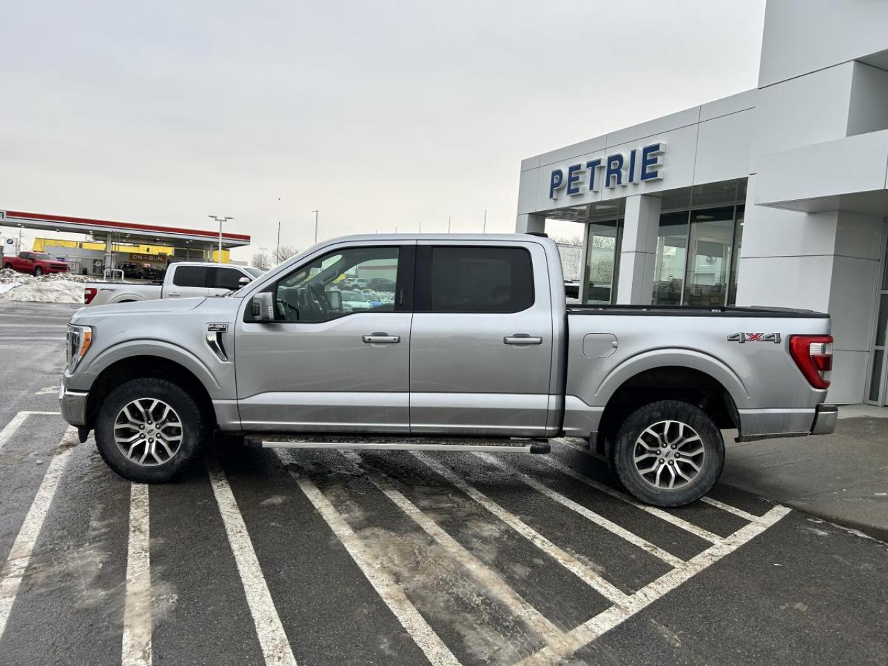 2022 Ford F-150 Lariat Photo