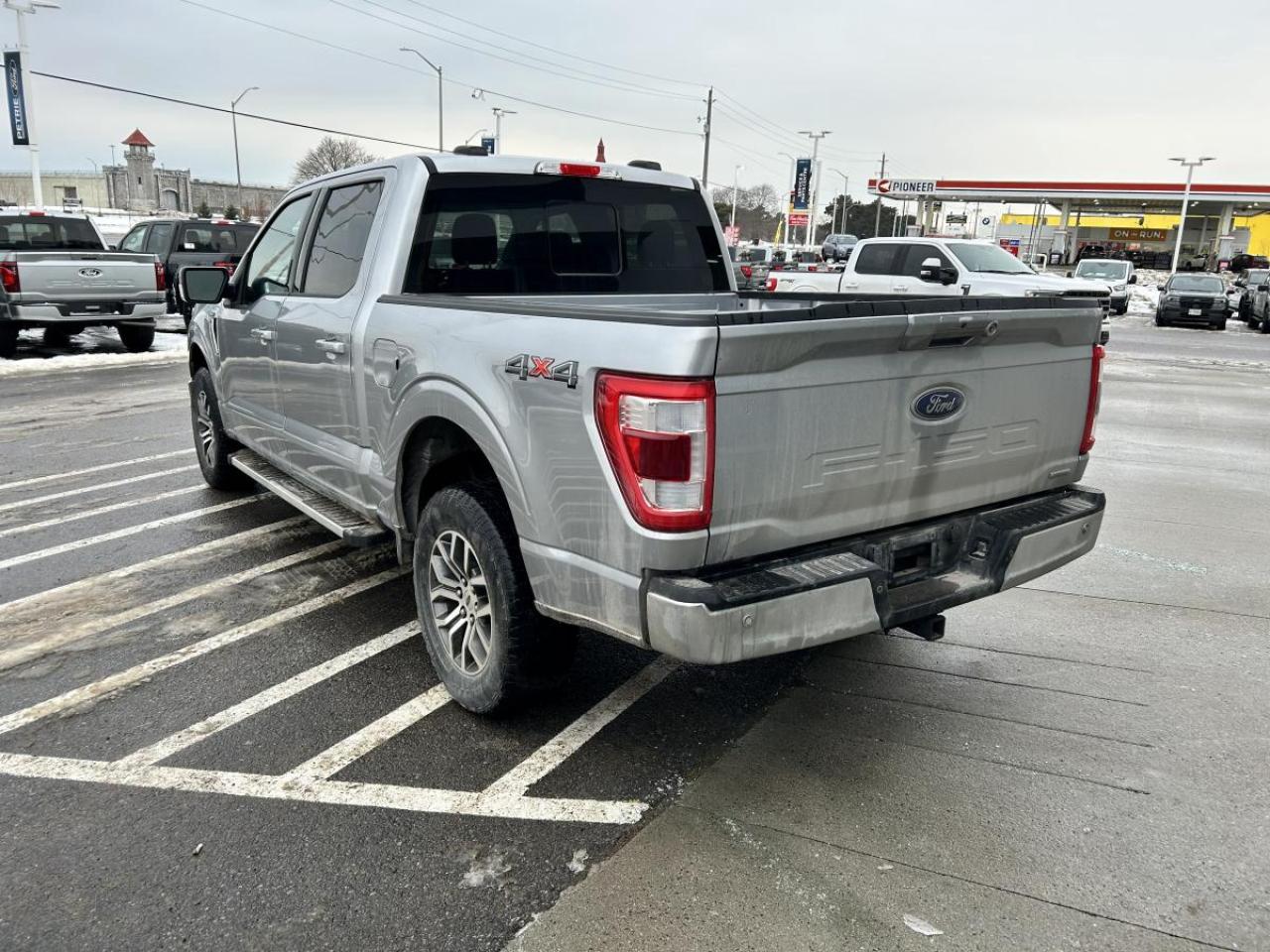 2022 Ford F-150 Lariat Photo