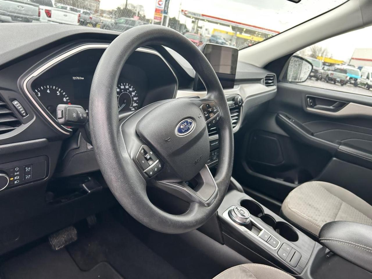 2022 Ford Escape SE Photo