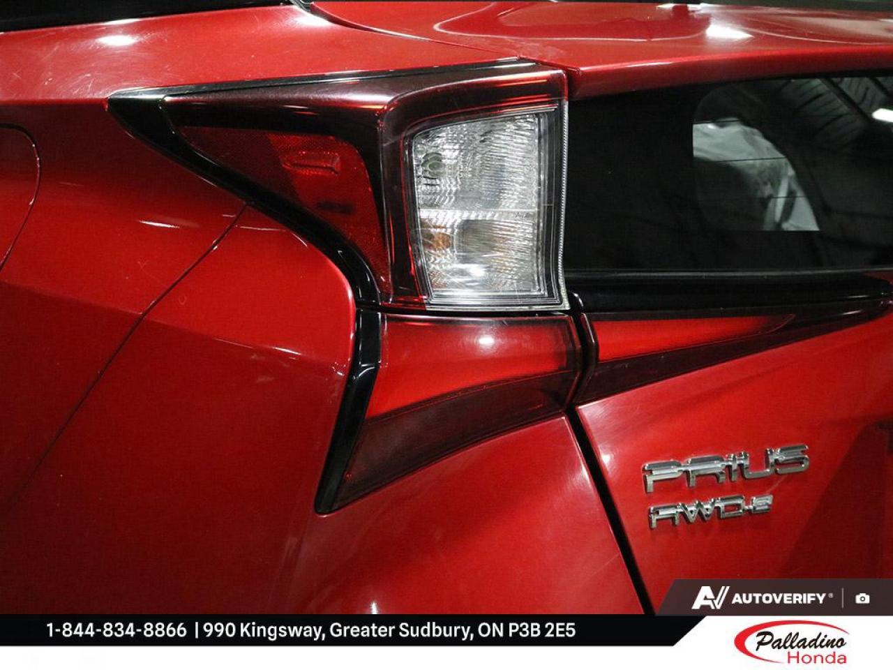 2019 Toyota Prius TECHNOLOGY Photo