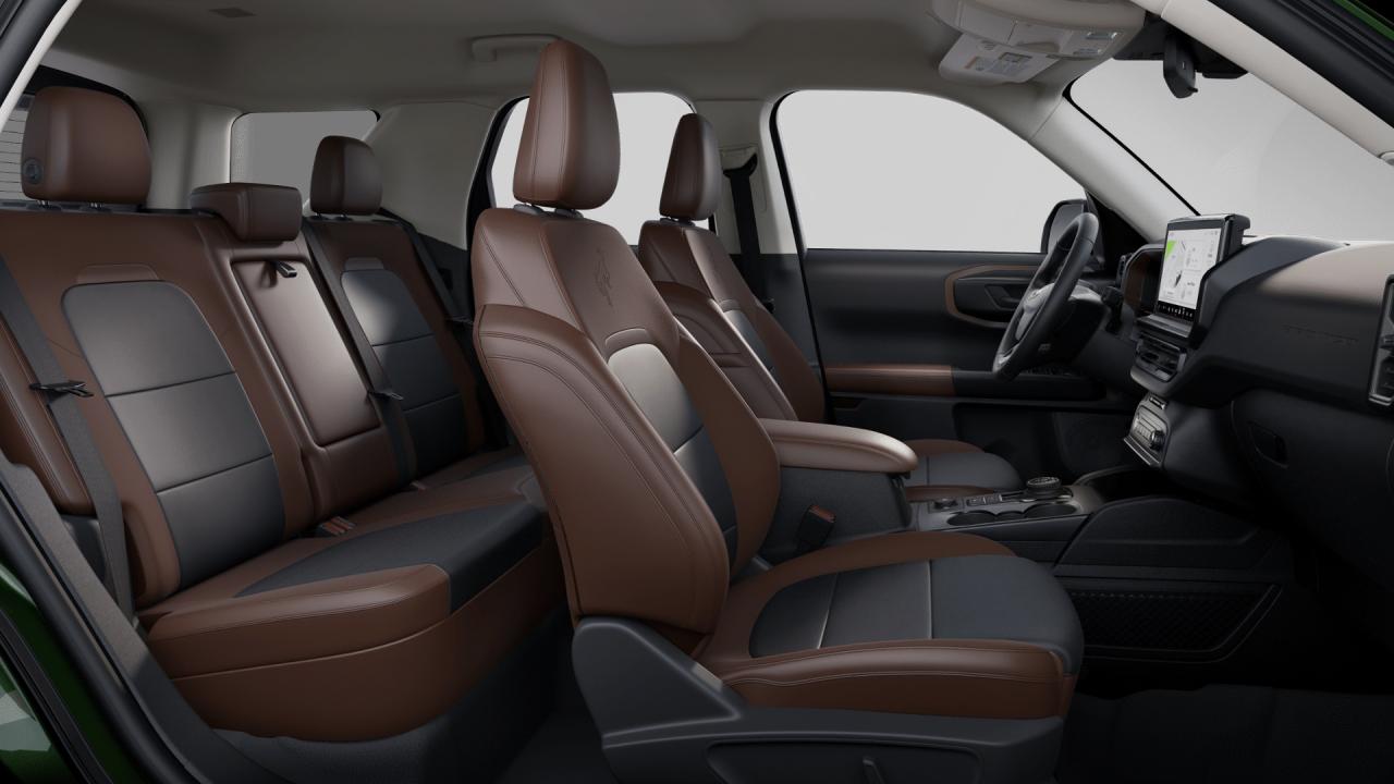 2025 Ford Bronco Sport Outer Banks Photo7