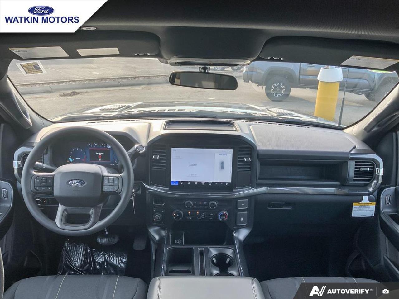 2025 Ford F-150 STX Photo26