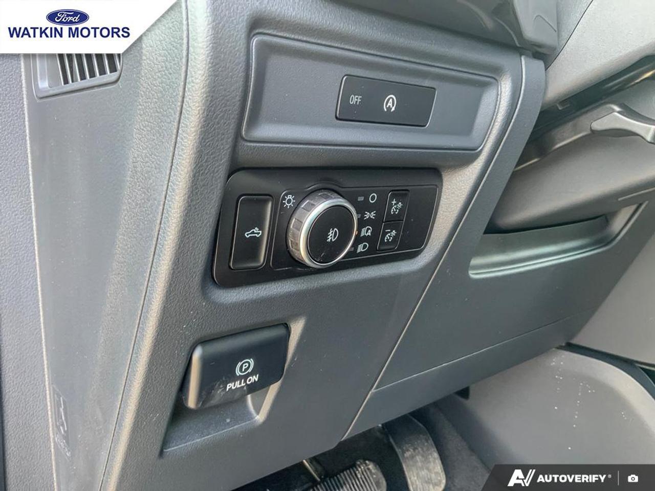 2025 Ford F-150 STX Photo23