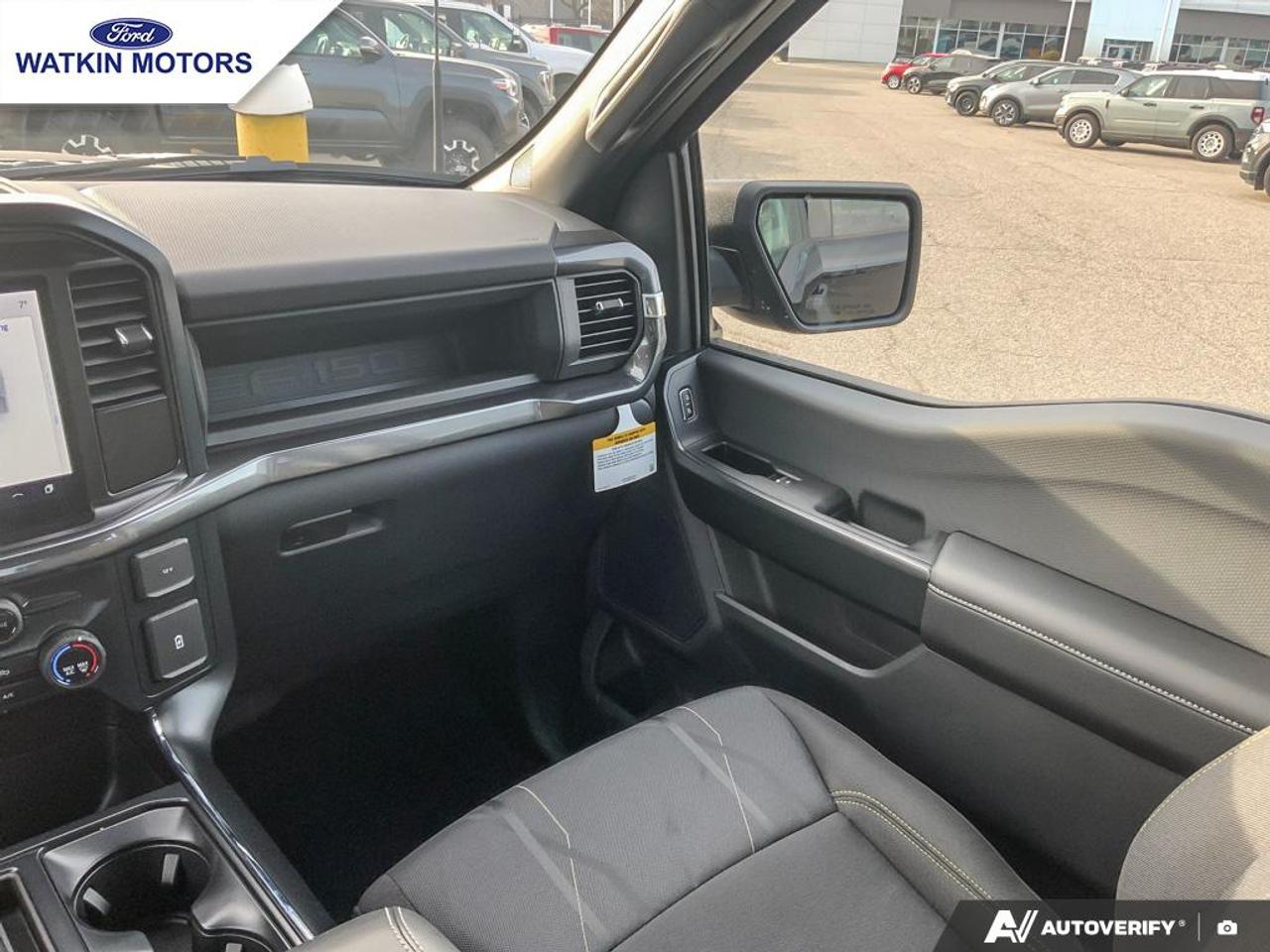 2025 Ford F-150 STX Photo27