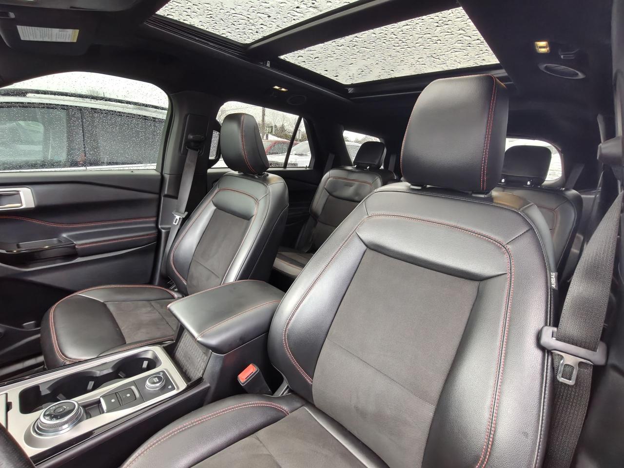 2022 Ford Explorer ST-LINE EXPLORER ST LINE 4WD Photo4