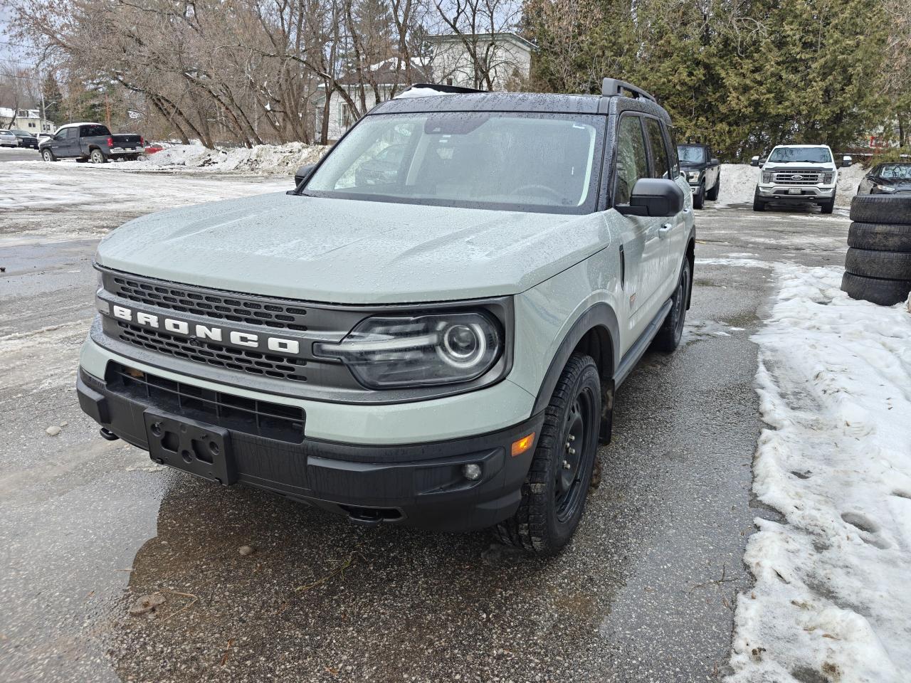 2022 Ford Bronco SPO 2022 BRONCO SP BADLANDS Photo0