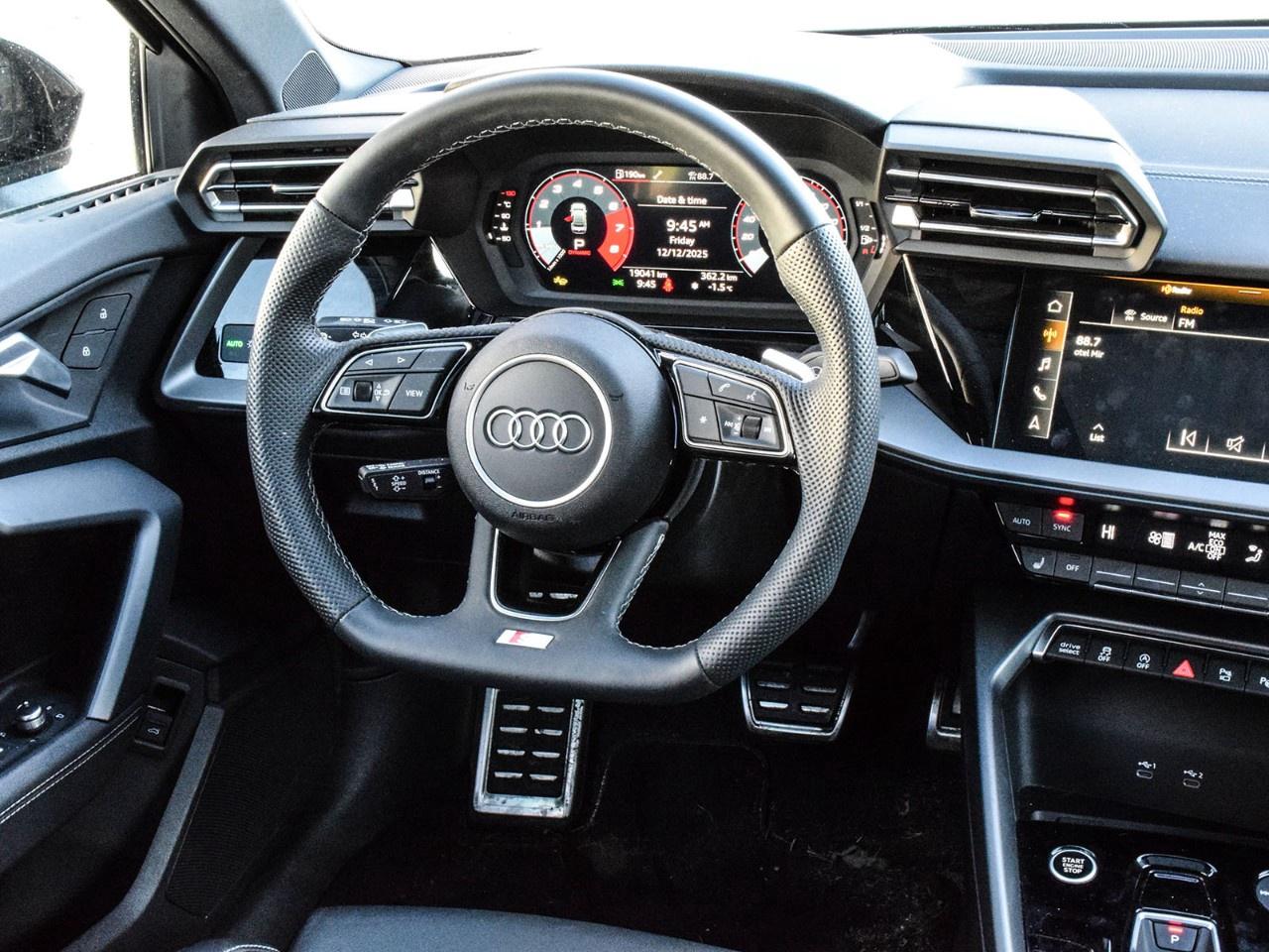 2025 Audi A3 Sedan Progressiv 40 TFSI quattro Photo