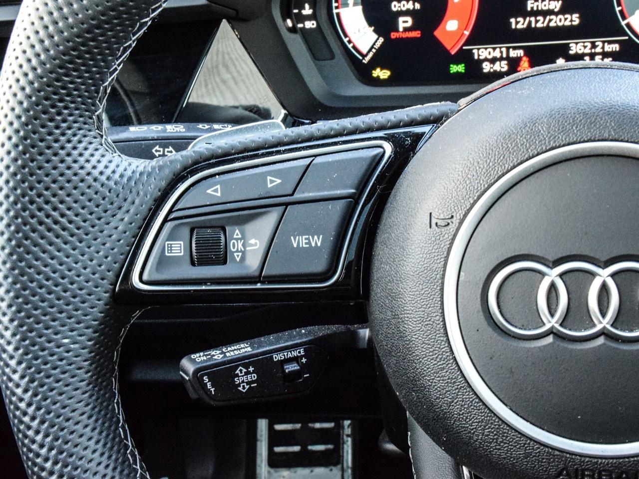 2025 Audi A3 Sedan Progressiv 40 TFSI quattro Photo