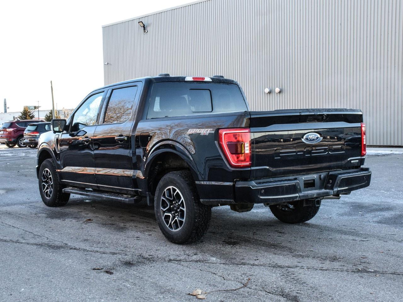2023 Ford F-150 XLT 4WD SuperCrew 5.5' Box Photo