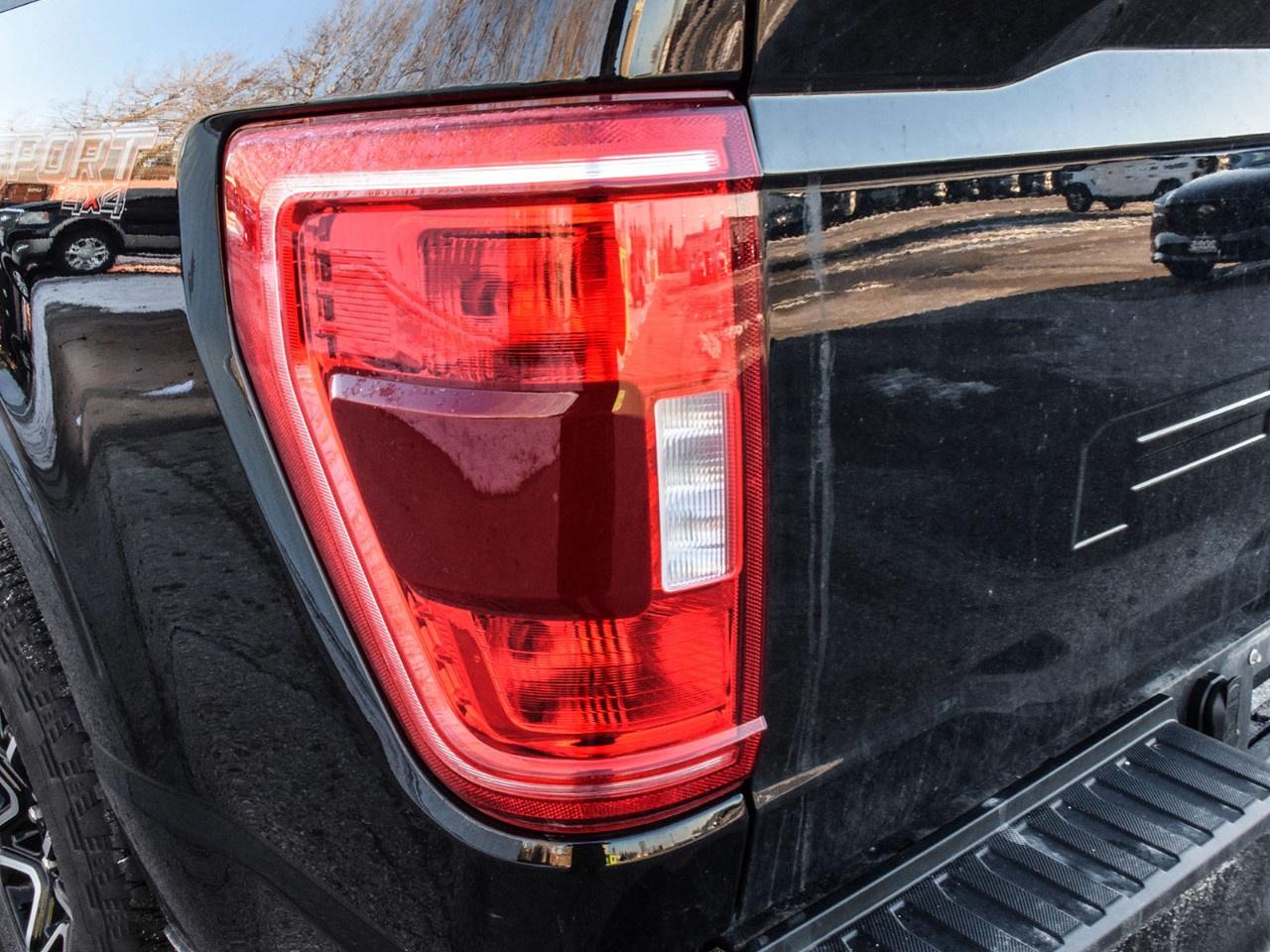 2023 Ford F-150 XLT 4WD SuperCrew 5.5' Box Photo