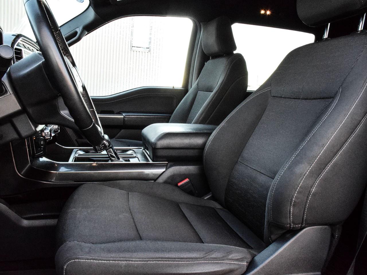 2023 Ford F-150 XLT 4WD SuperCrew 5.5' Box Photo