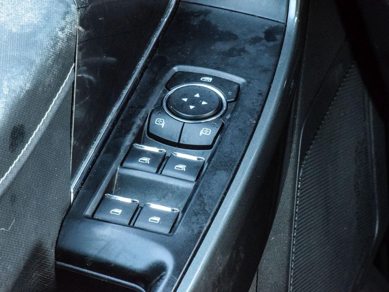 2023 Ford F-150 XLT 4WD SuperCrew 5.5' Box Photo