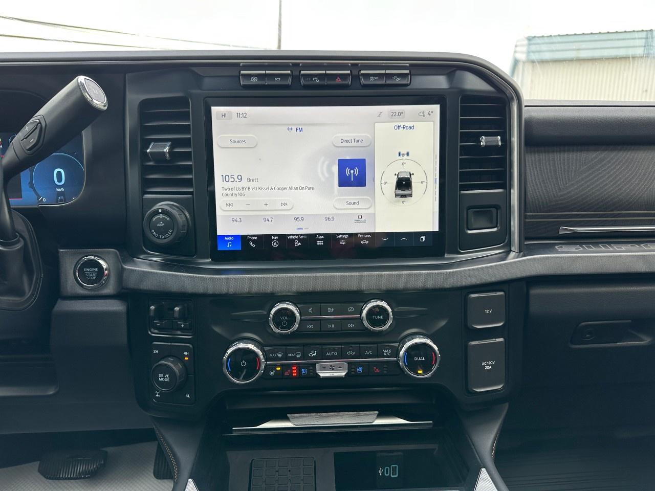 2023 Ford F-250 Super Duty SRW PLATINUM 4WD CREW CAB 6.75' BOX Photo