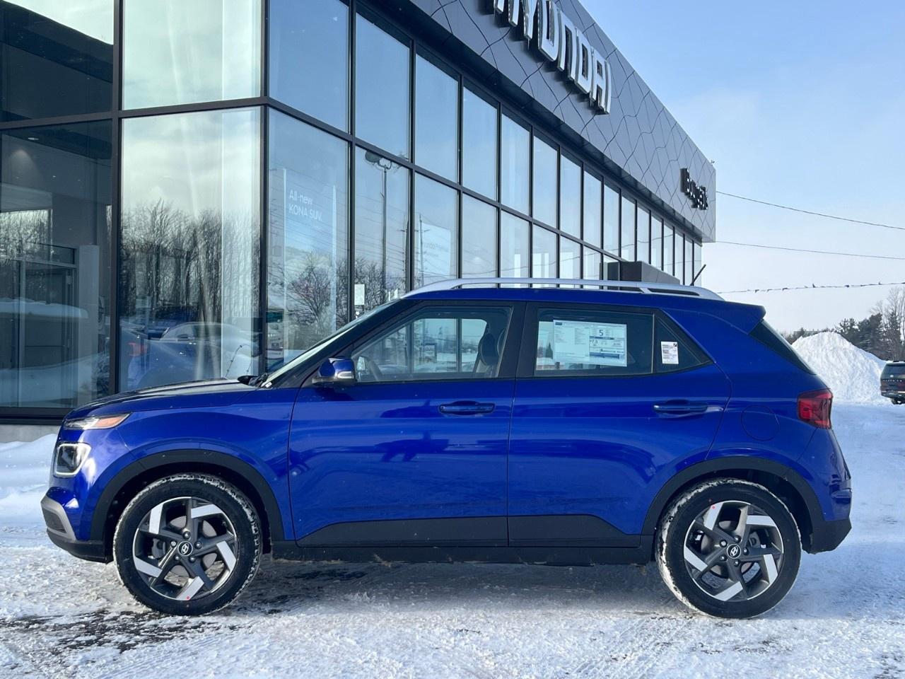 2026 Hyundai Venue Ultimate IVT w/Black Interior Photo2