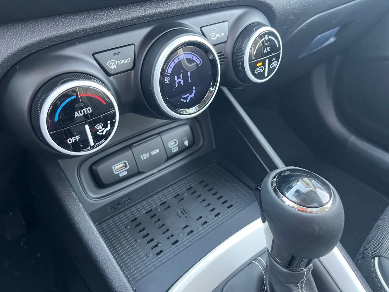 2026 Hyundai Venue Ultimate IVT w/Black Interior Photo