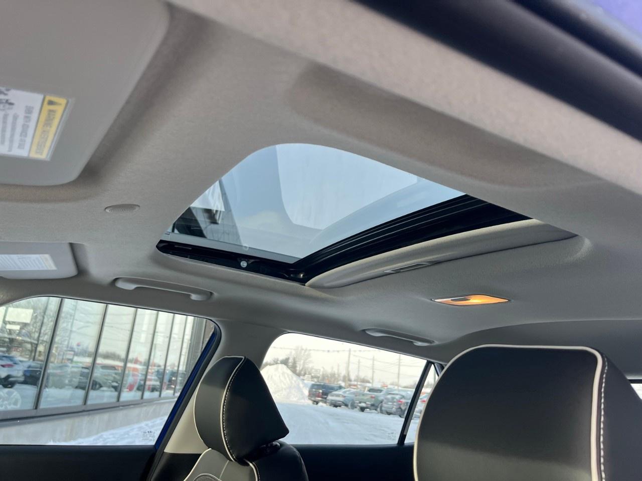 2026 Hyundai Venue Ultimate IVT w/Black Interior Photo