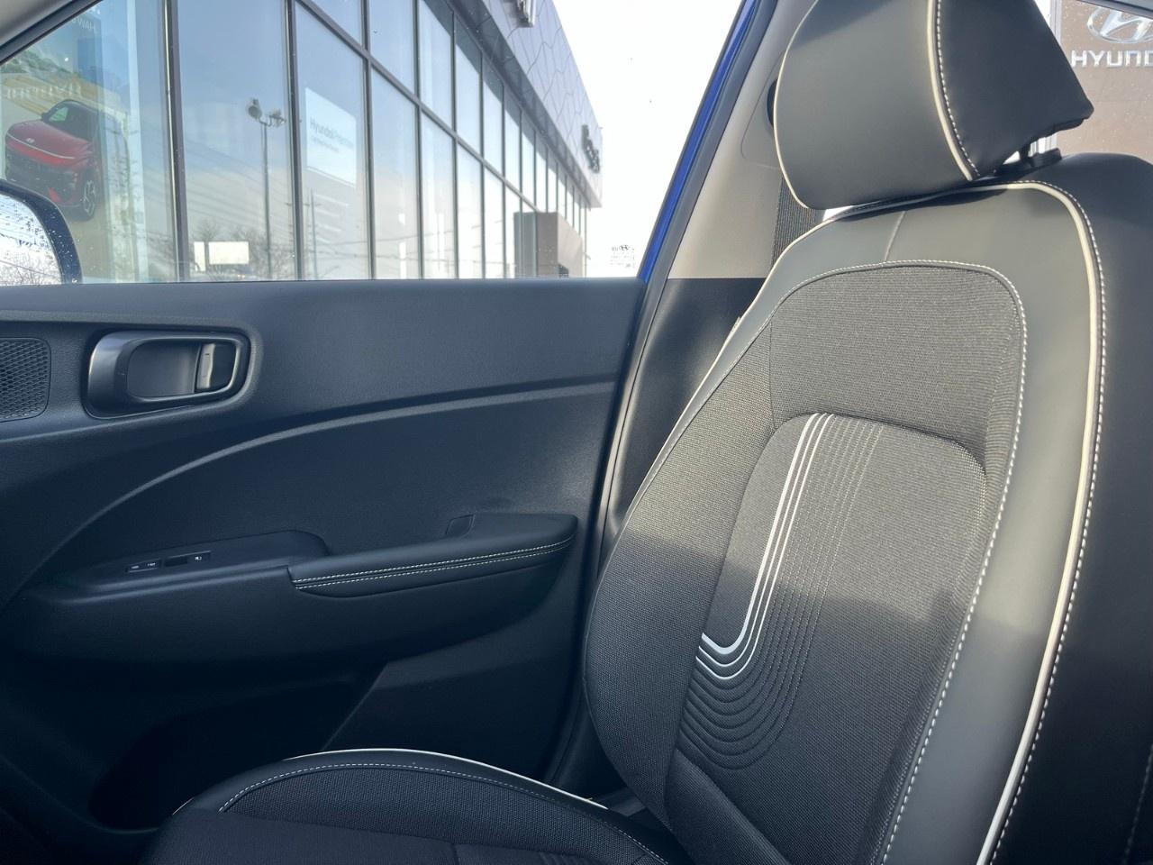 2026 Hyundai Venue Ultimate IVT w/Black Interior Photo