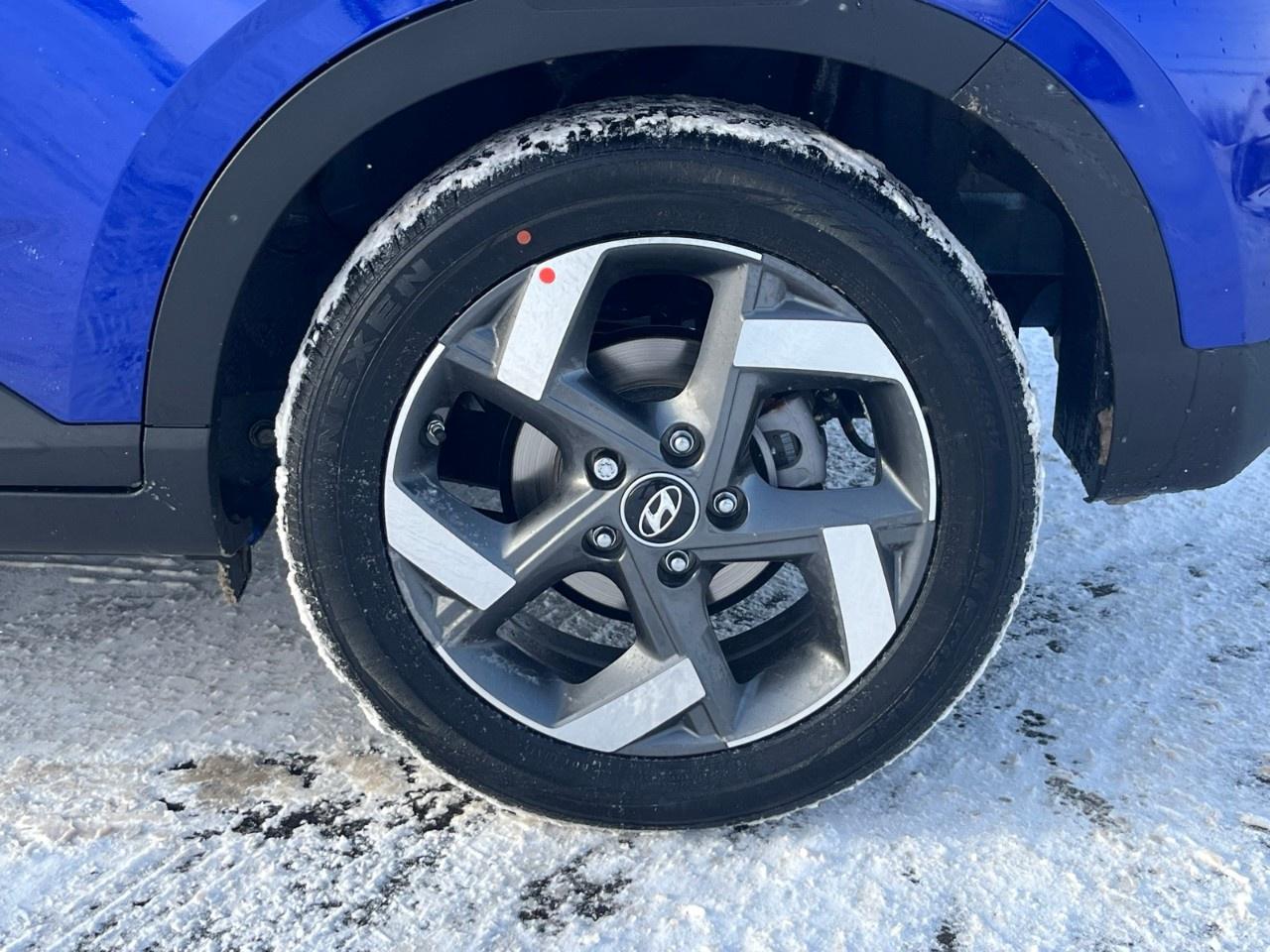 2026 Hyundai Venue Ultimate IVT w/Black Interior Photo