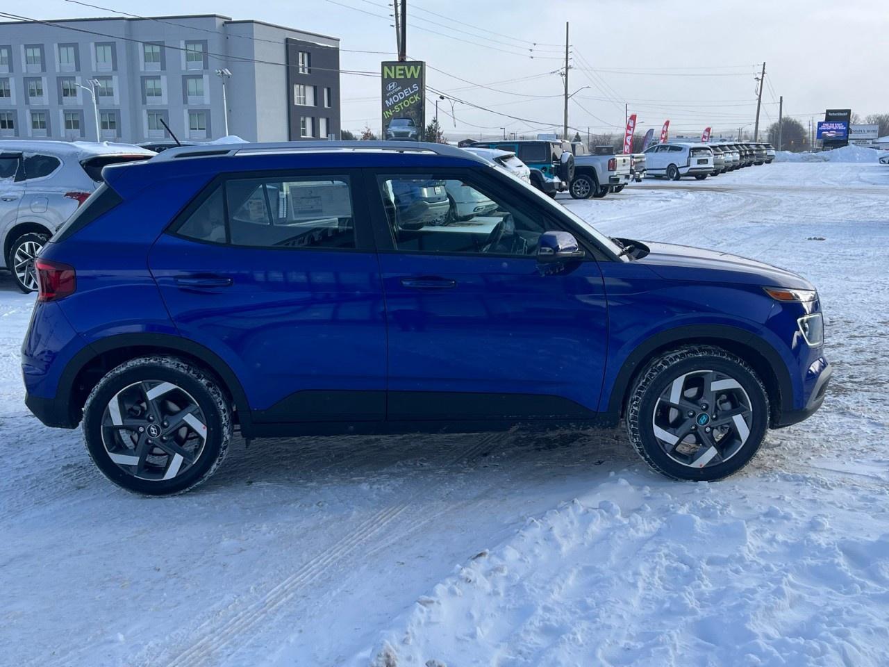 2026 Hyundai Venue Ultimate IVT w/Black Interior Photo