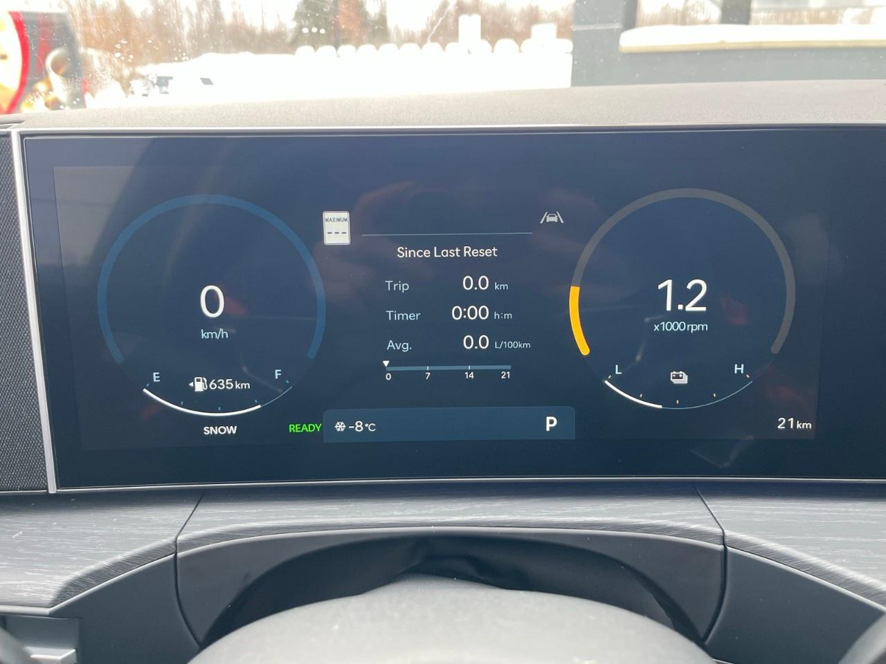 2026 Hyundai Santa Fe Hybrid Luxury AWD Photo