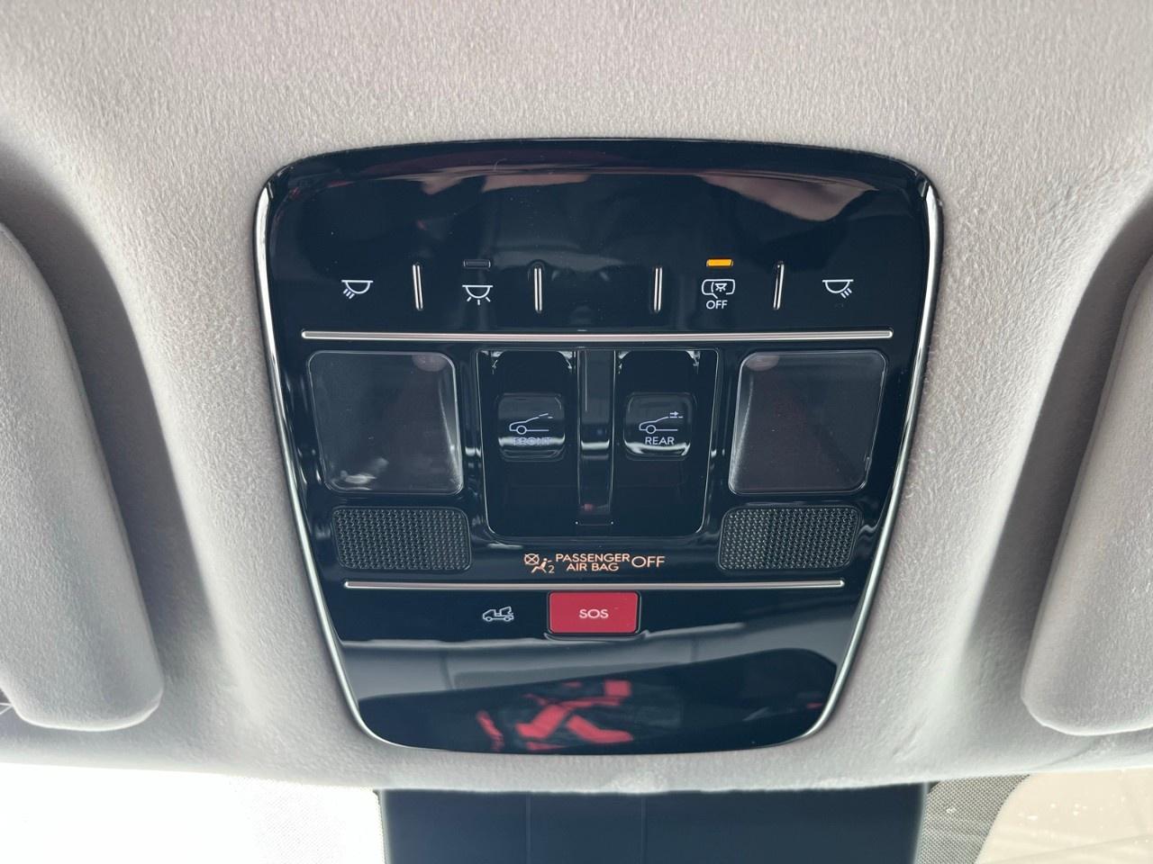 2026 Hyundai Santa Fe Hybrid Luxury AWD Photo