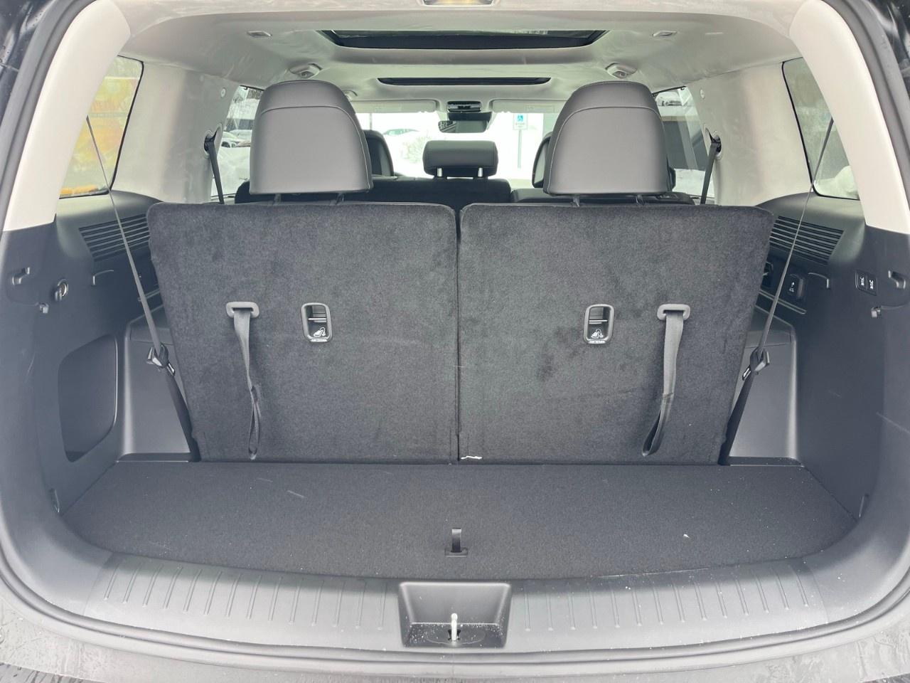 2026 Hyundai Santa Fe Hybrid Luxury AWD Photo