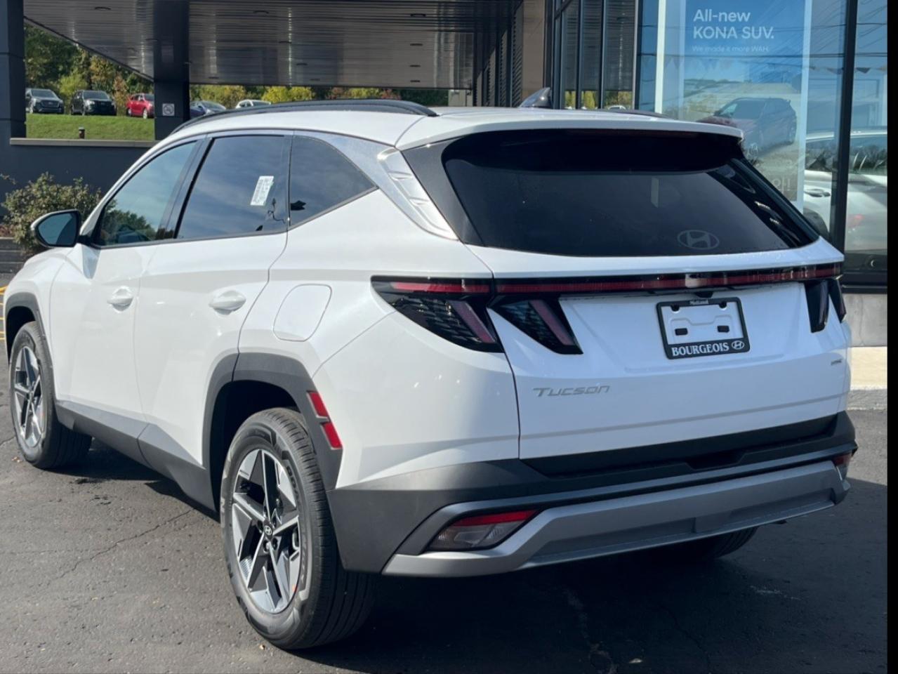 2026 Hyundai Tucson Preferred AWD w/Trend Pkg [TUCWDK2EPMTM] Photo4