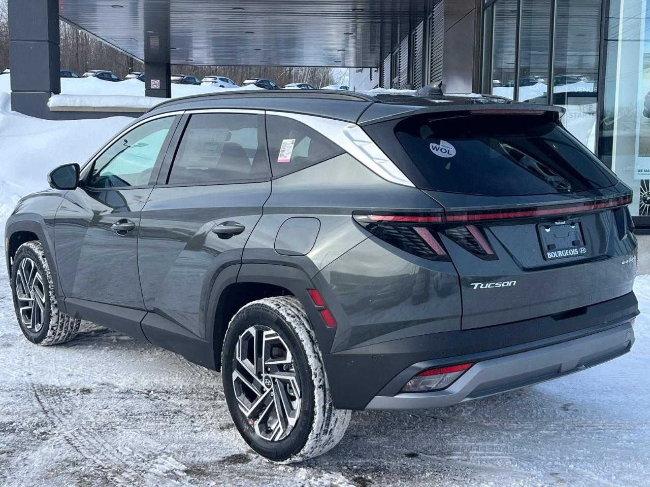 2026 Hyundai Tucson Plug-In Hybrid Ultimate AWD Photo4