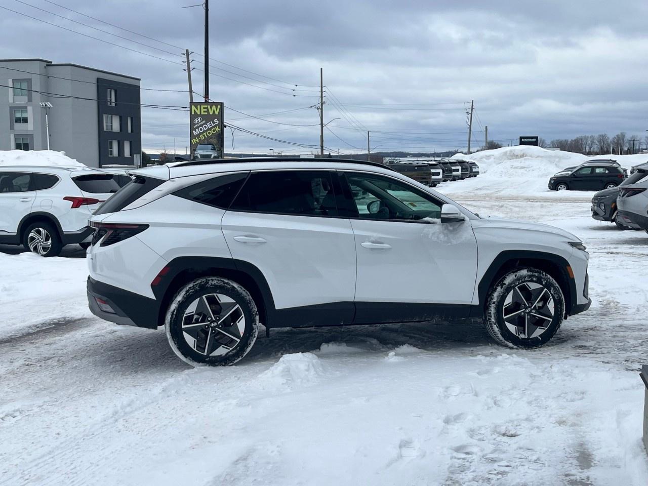 2026 Hyundai Tucson Preferred AWD w/Trend Pkg [TUCWDK2EPMTM] Photo