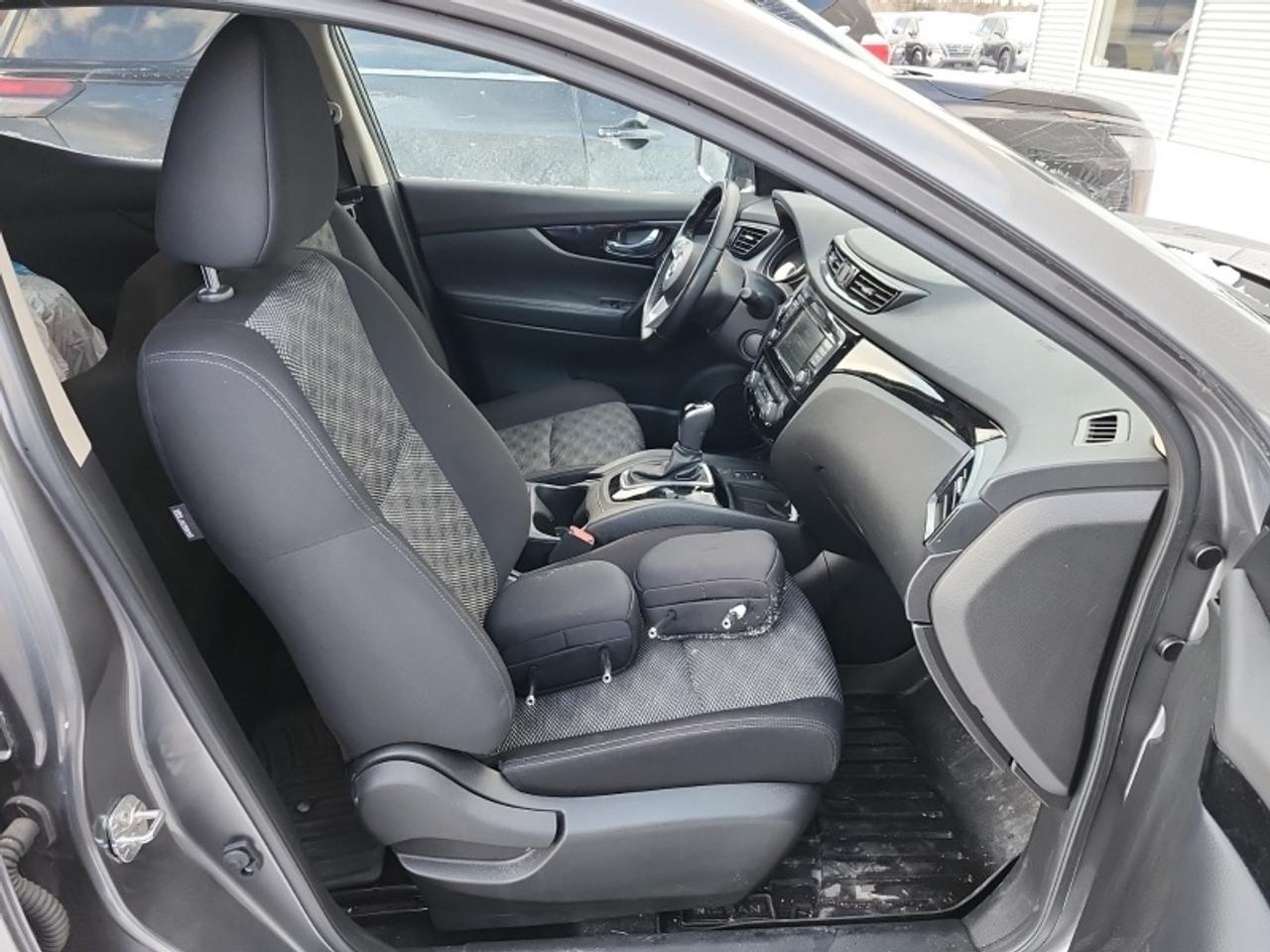 2023 Nissan Qashqai SV AWD  - Sunroof -  Heated Seats - $186 B/W Photo