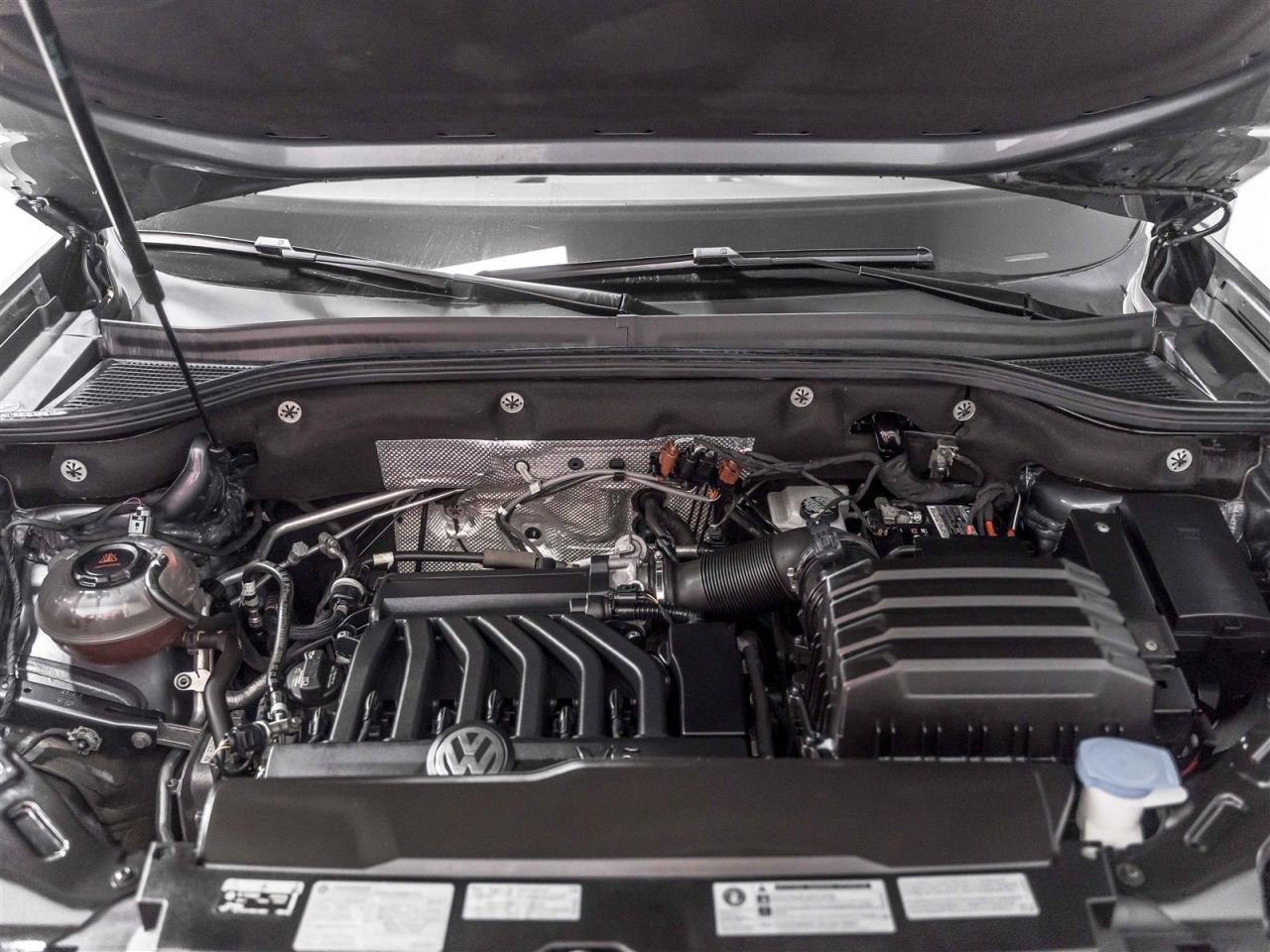 2021 Volkswagen Atlas $298 BI WEEKLY $0|COMFORTLINE|ADAPT CRUISE|BLINDSPOT|REARCAM|APPLE CARPLAY Photo