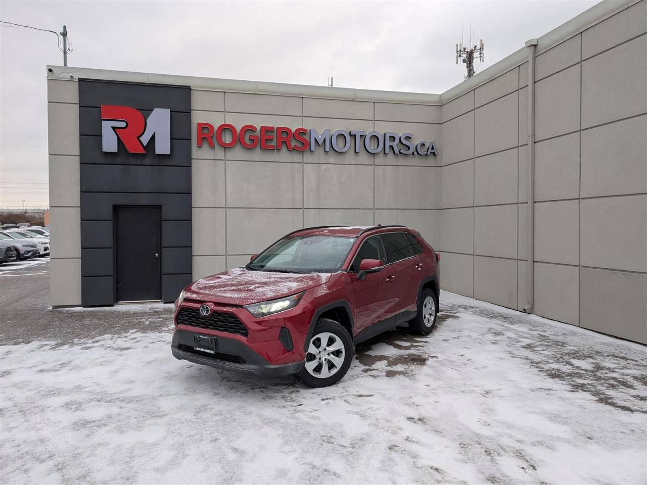 Used 2020 Toyota RAV4 LE AWD - HTD SEATS - REVERSE CAM - TECH FEATURES for sale in Oakville, ON
