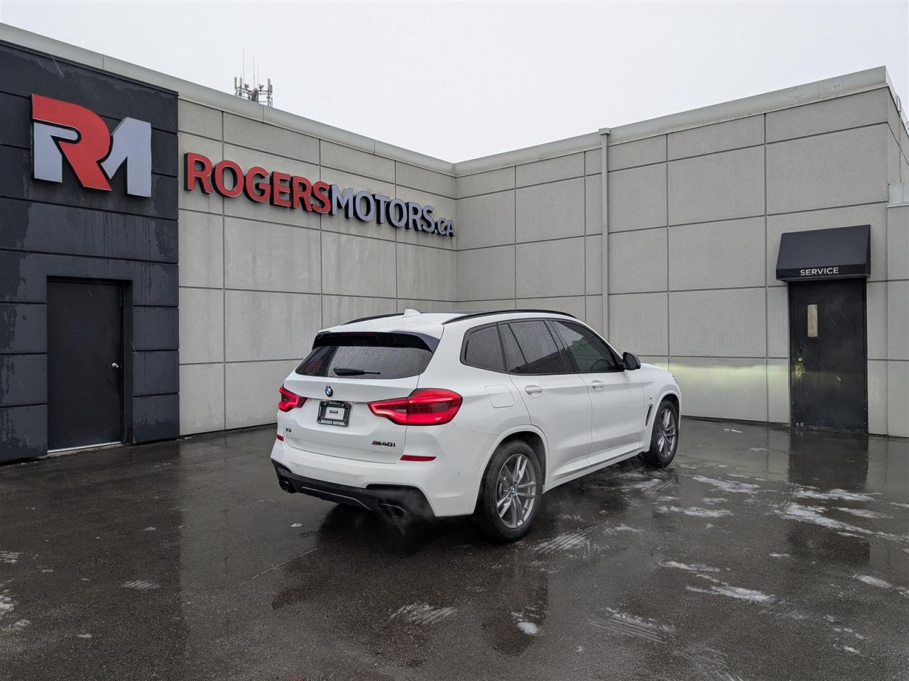 2021 BMW X3 M40i XDRIVE - PANO ROOF - NAVI - TECH FEATS Photo