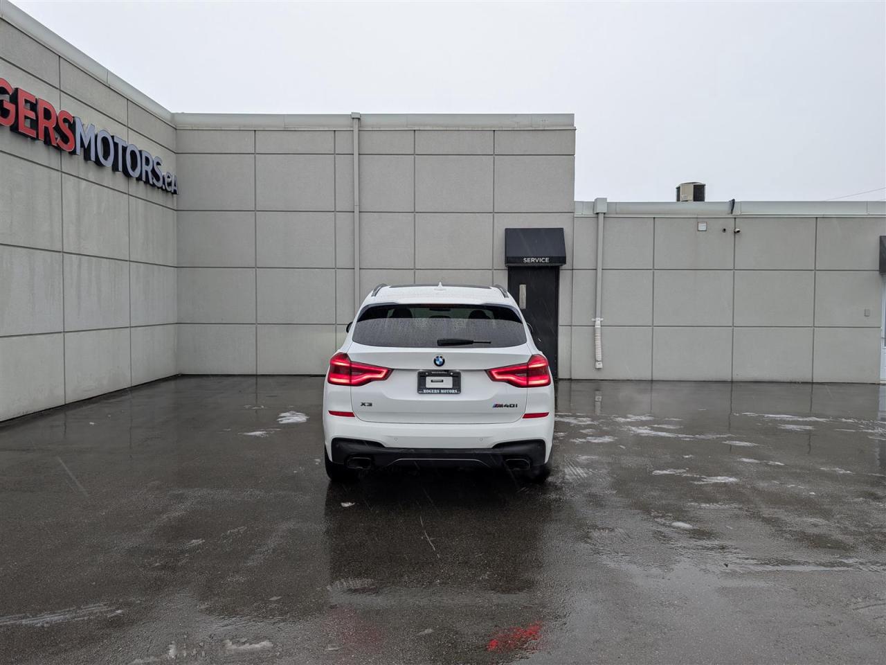 2021 BMW X3 M40i XDRIVE - PANO ROOF - NAVI - TECH FEATS Photo3