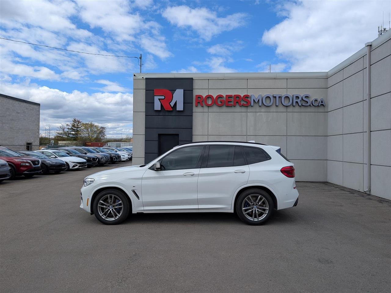 2021 BMW X3 M40i XDRIVE - PANO ROOF - NAVI - TECH FEATS Photo