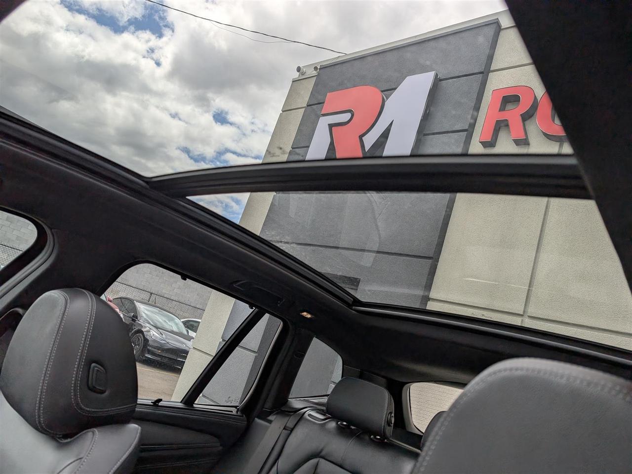 2021 BMW X3 M40i XDRIVE - PANO ROOF - NAVI - TECH FEATS Photo