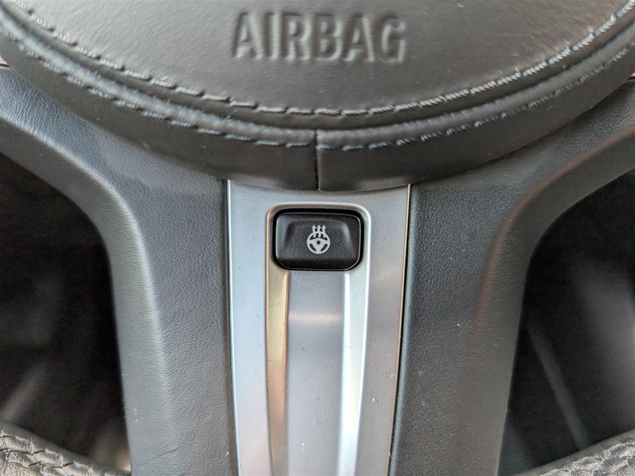 2021 BMW X3 M40i XDRIVE - PANO ROOF - NAVI - TECH FEATS Photo