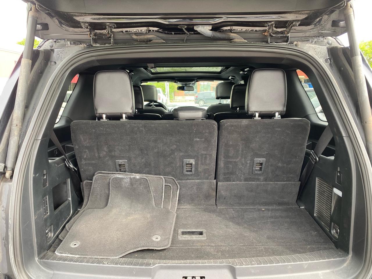 2021 Ford Expedition Limited | 8 Passenger | Panoramic Sunroof Photo
