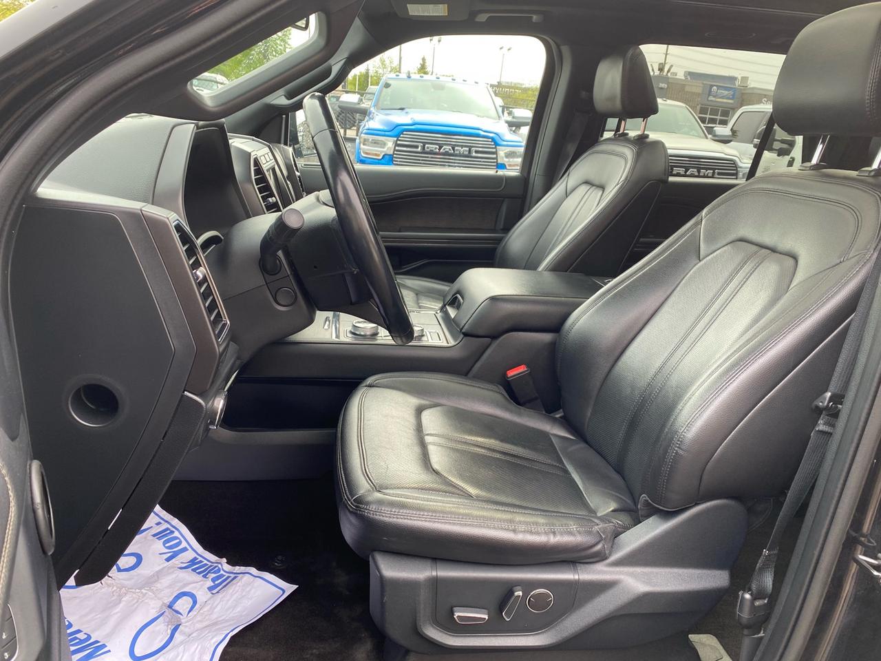 2021 Ford Expedition Limited | 8 Passenger | Panoramic Sunroof Photo