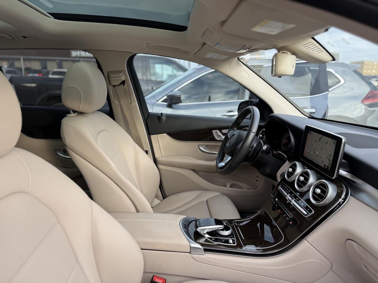 2016 Mercedes-Benz GLC-Class 300 | PREMIUM | PANO | LOADED Photo