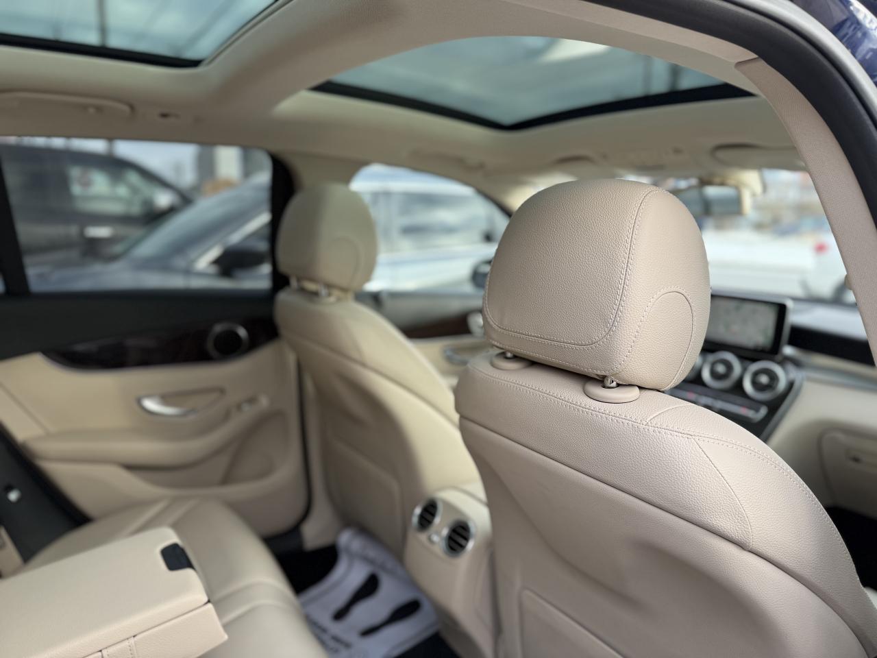 2016 Mercedes-Benz GLC-Class 300 | PREMIUM | PANO | LOADED Photo