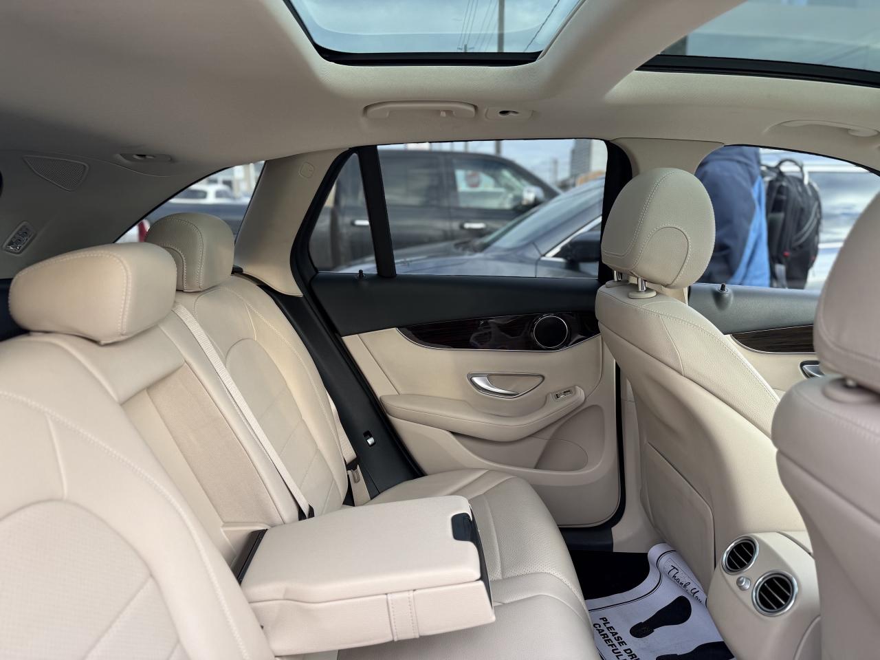 2016 Mercedes-Benz GLC-Class 300 | PREMIUM | PANO | LOADED Photo