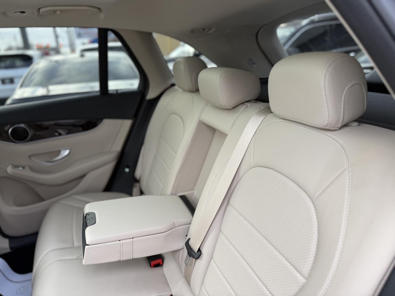 2016 Mercedes-Benz GLC-Class 300 | PREMIUM | PANO | LOADED Photo
