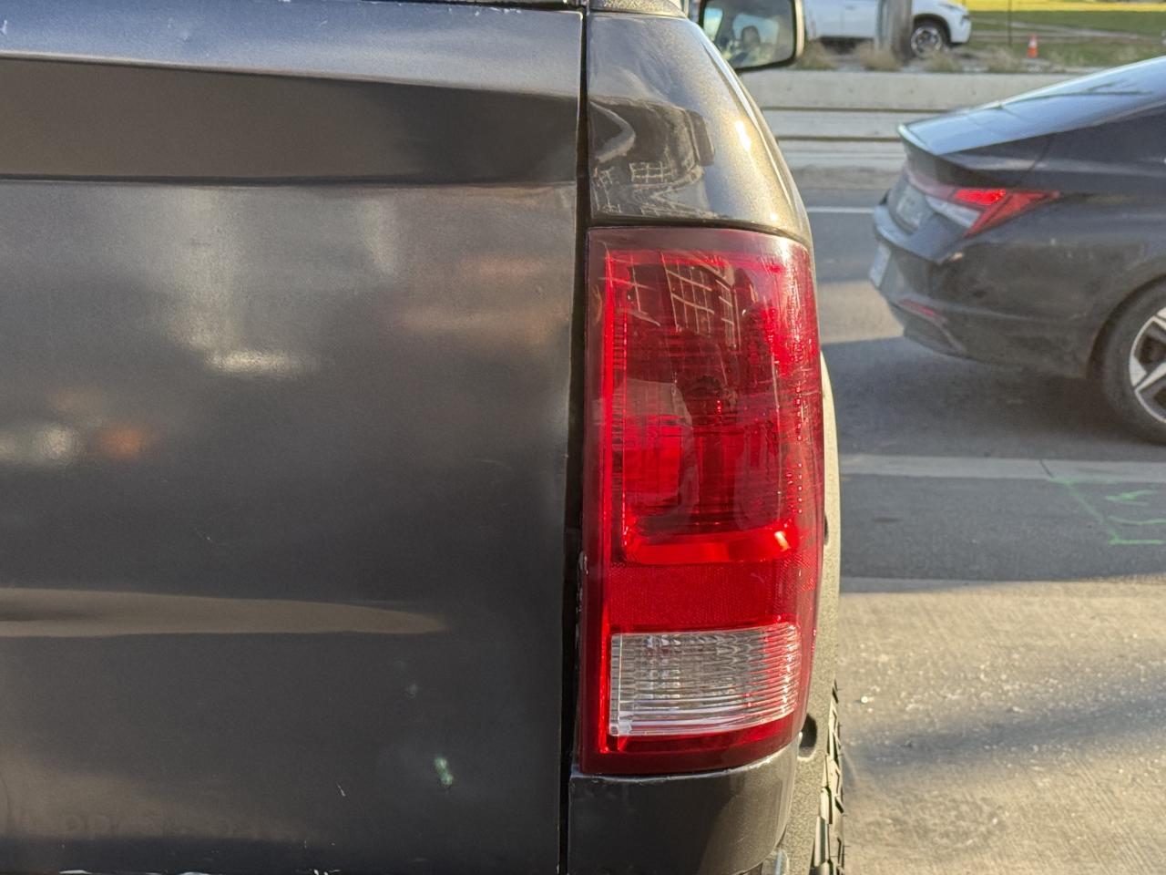 2016 RAM 1500 TRADESMAN | UPGRADED INFOTAINMENT | BACK UP CAMERA Photo