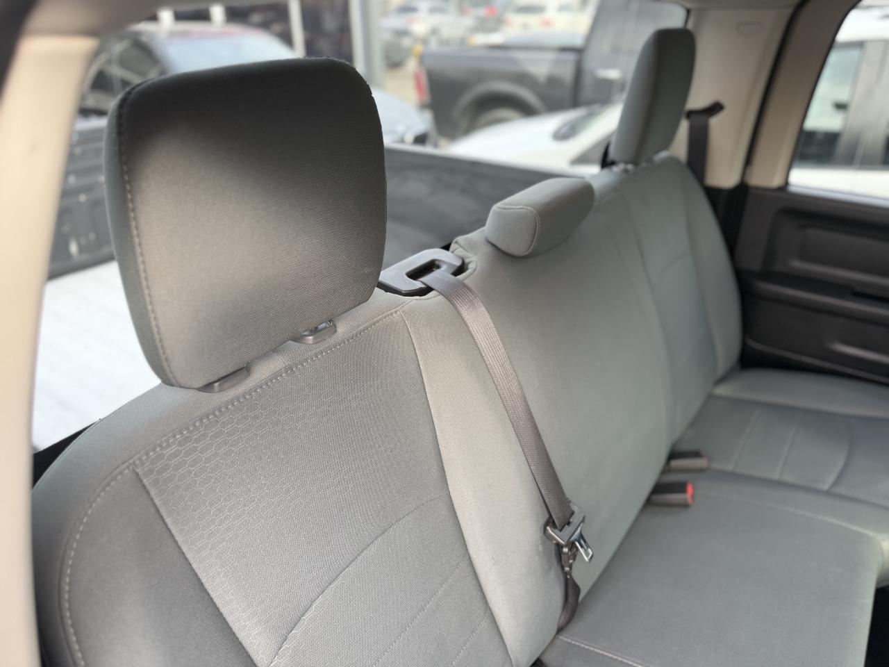 2016 RAM 1500 TRADESMAN | UPGRADED INFOTAINMENT | BACK UP CAMERA Photo