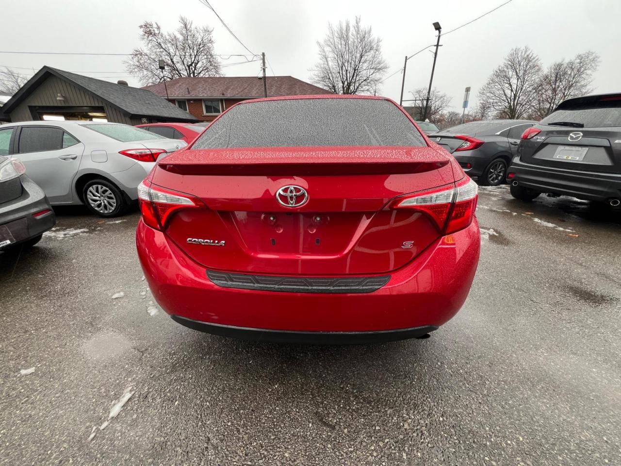 2016 Toyota Corolla S Photo3