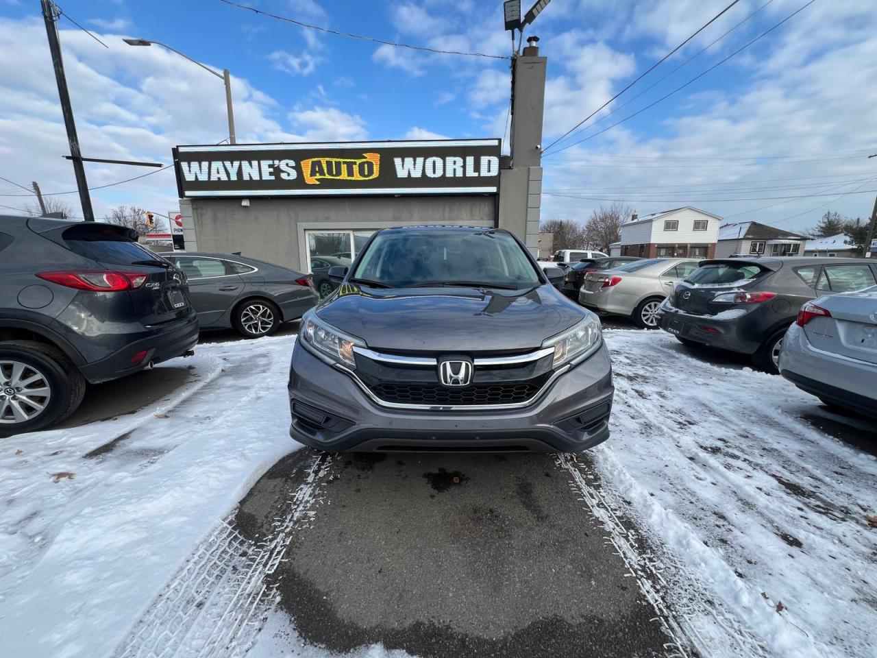 2015 Honda CR-V LX Photo