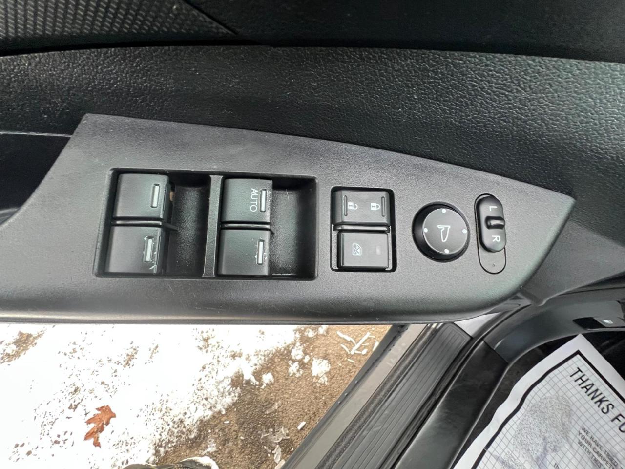 2015 Honda CR-V LX Photo