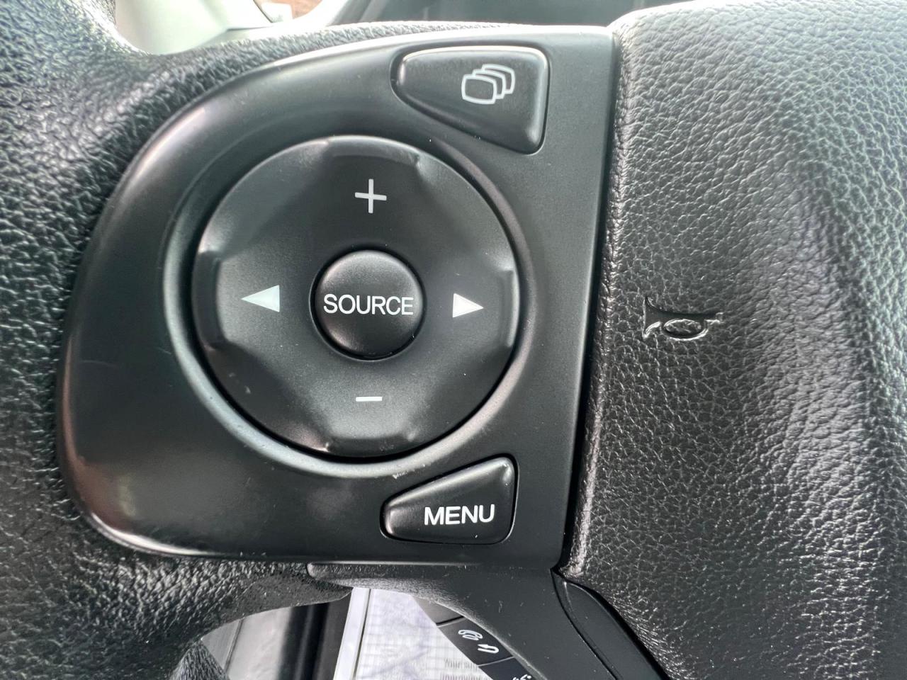 2015 Honda CR-V LX Photo