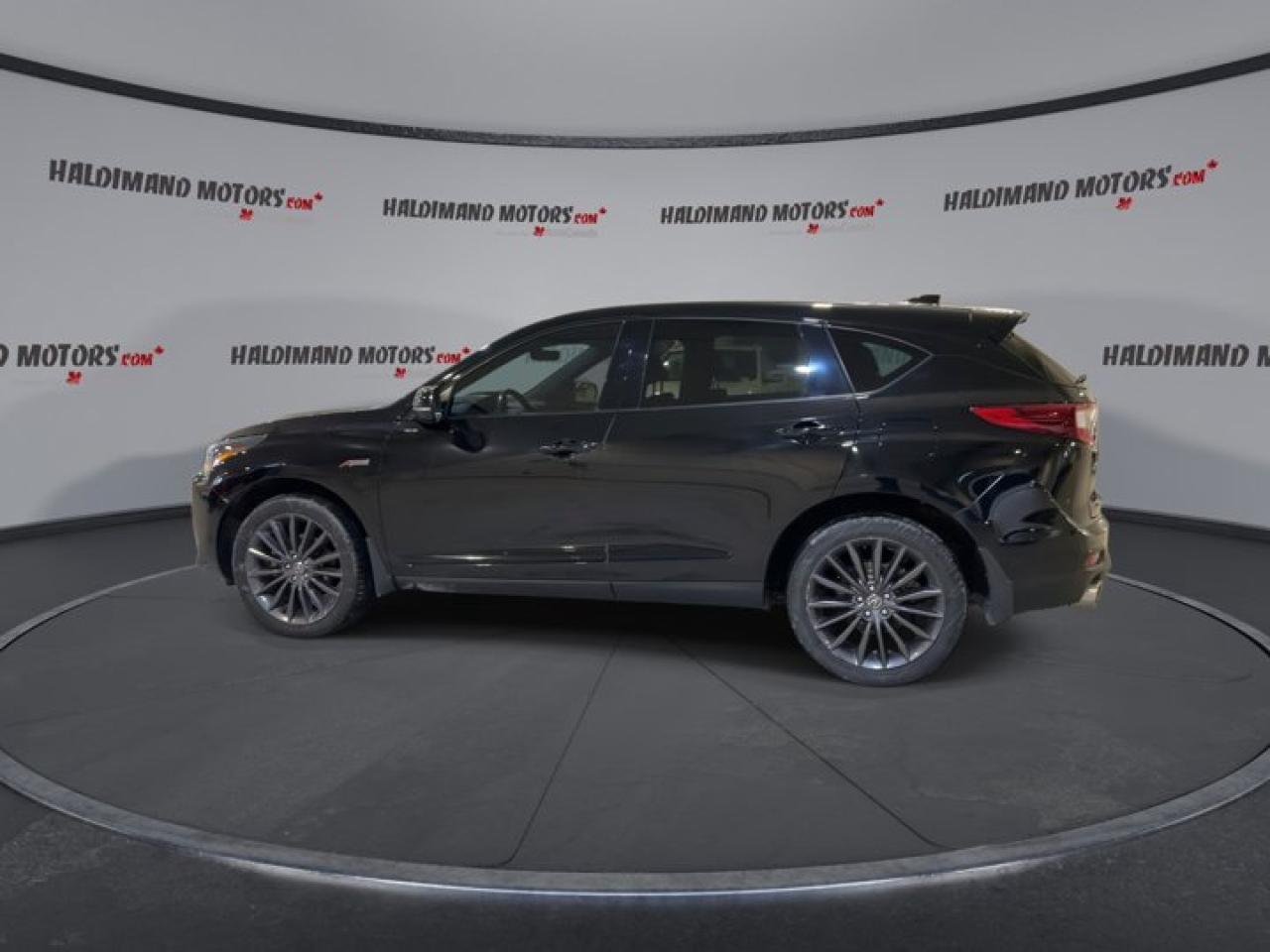 2022 Acura RDX Platinum Elite AWD | Panoramic Roof | 360 Camera | AC Seats | Leather Seats Photo4